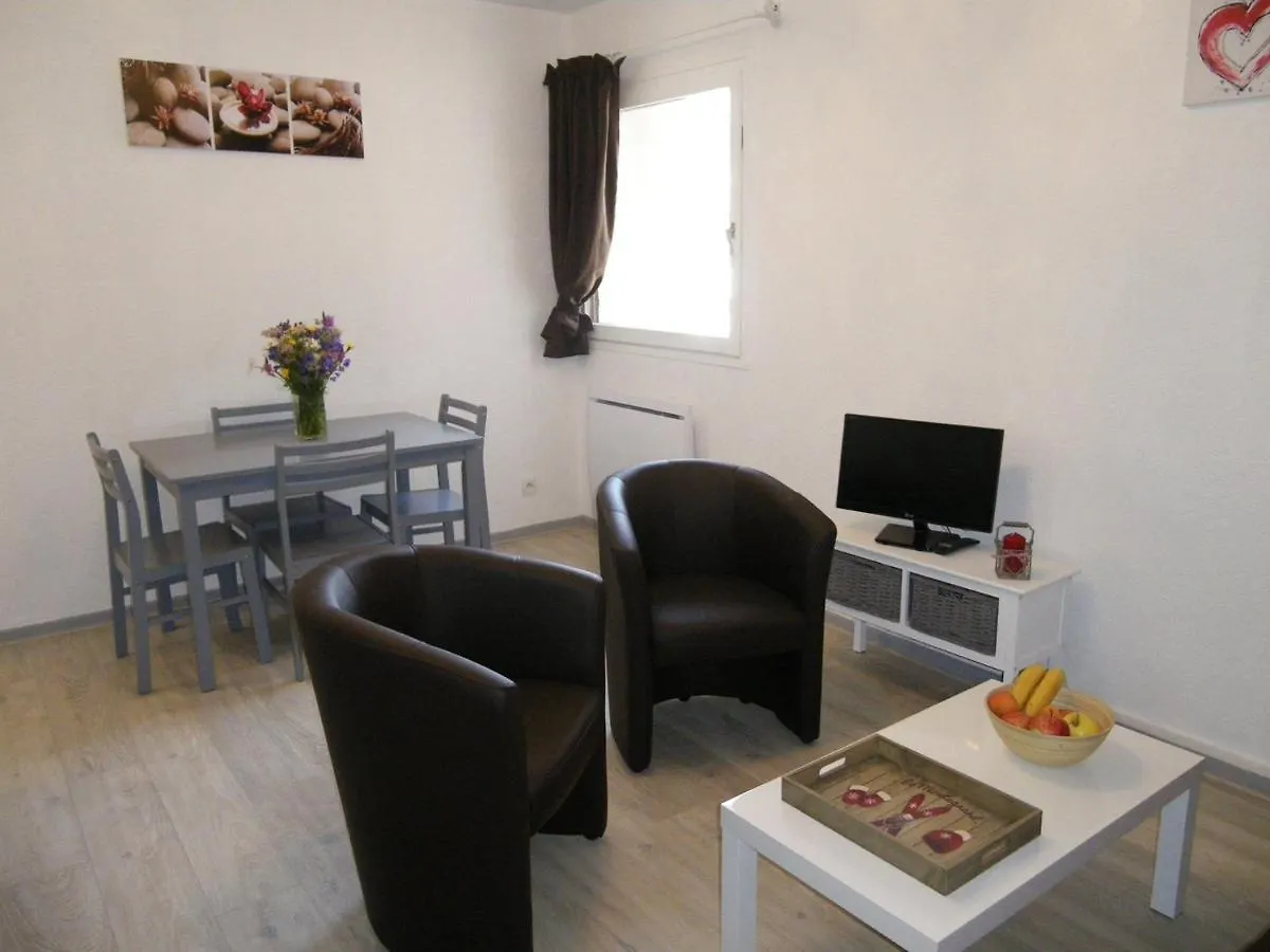 Charmant Studio Cabine 4 Personnes, 2 Etoiles, Centre De Valloire, Proche Commerces Et Telecabine - Fr-1-263-42